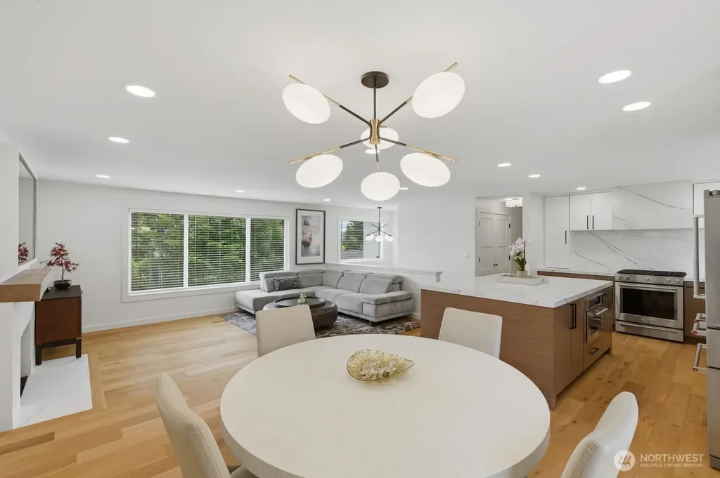 1529 172nd Place NE Bellevue WA 98008