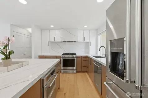 1529 172nd Place NE Bellevue WA 98008