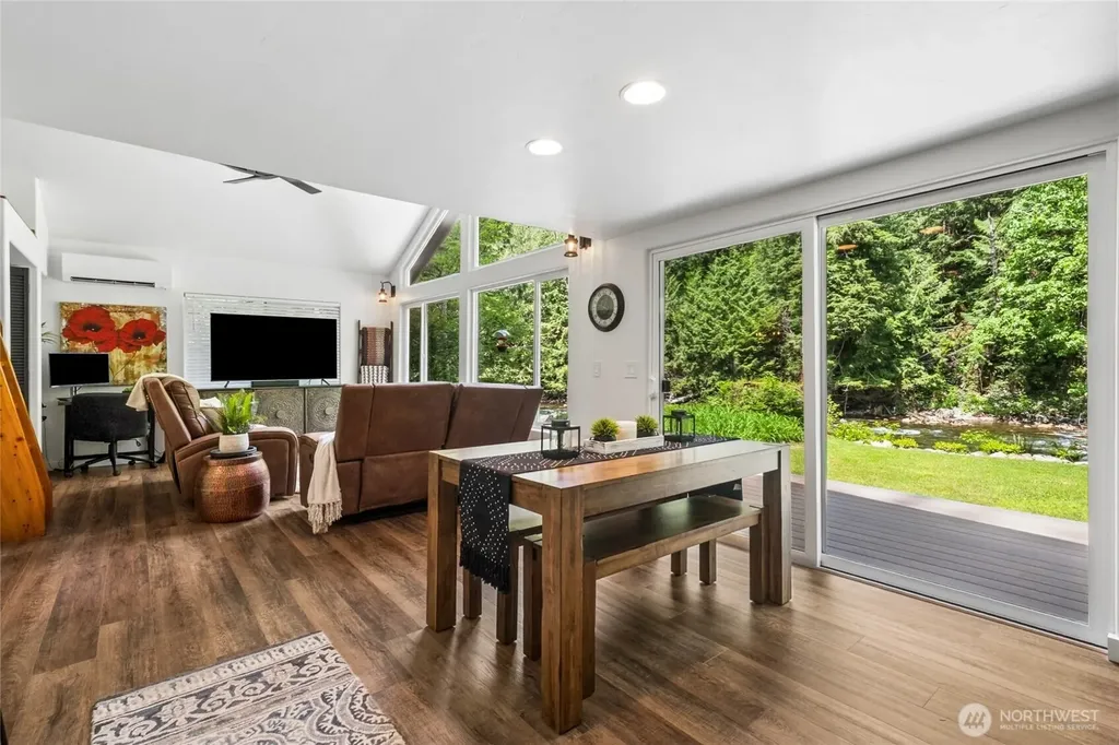 49522 SE 172nd Street North Bend WA 98045