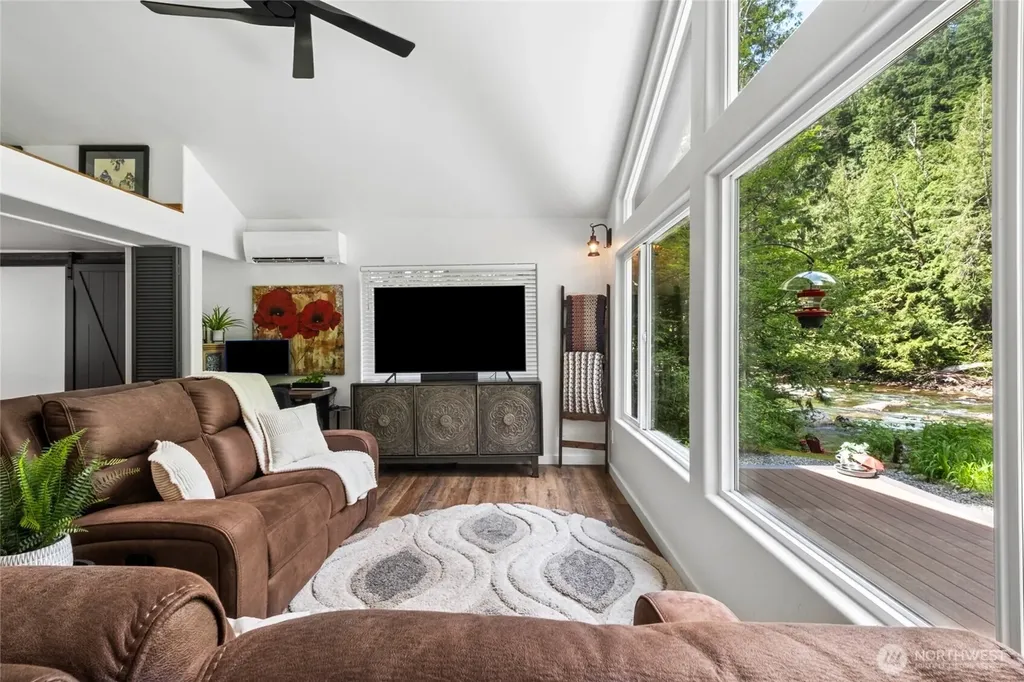 49522 SE 172nd Street North Bend WA 98045