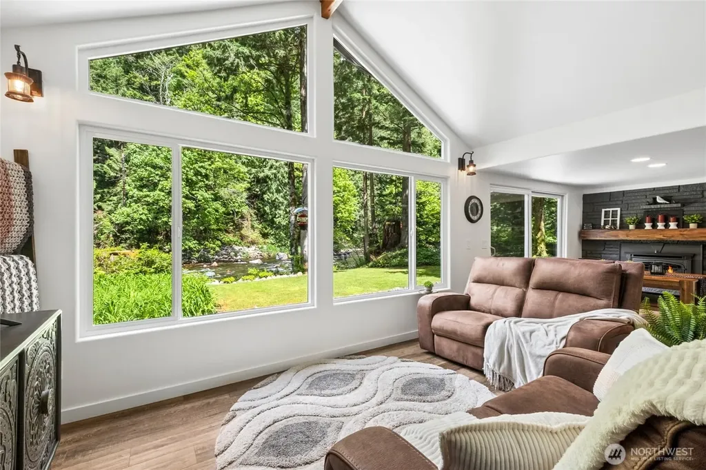49522 SE 172nd Street North Bend WA 98045