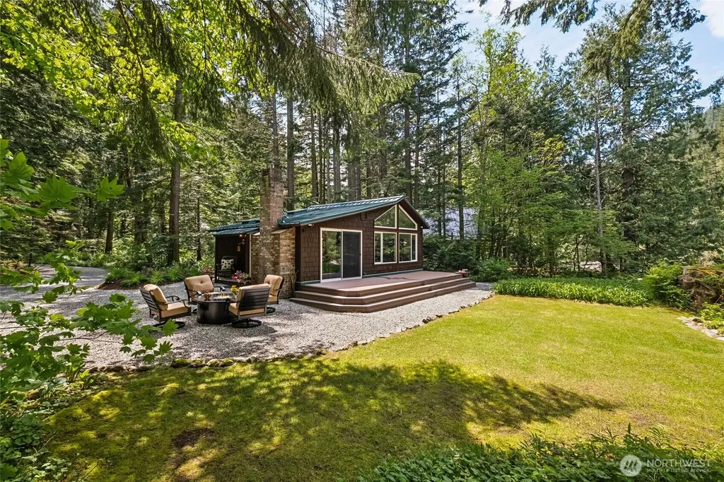 49522 SE 172nd Street North Bend WA 98045