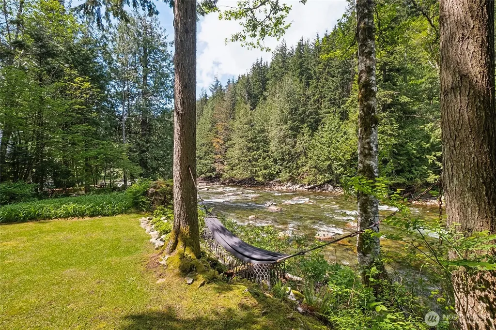 49522 SE 172nd Street North Bend WA 98045
