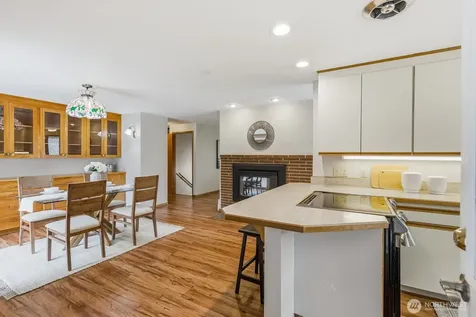 3822 Shelby Road Lynnwood WA 98087
