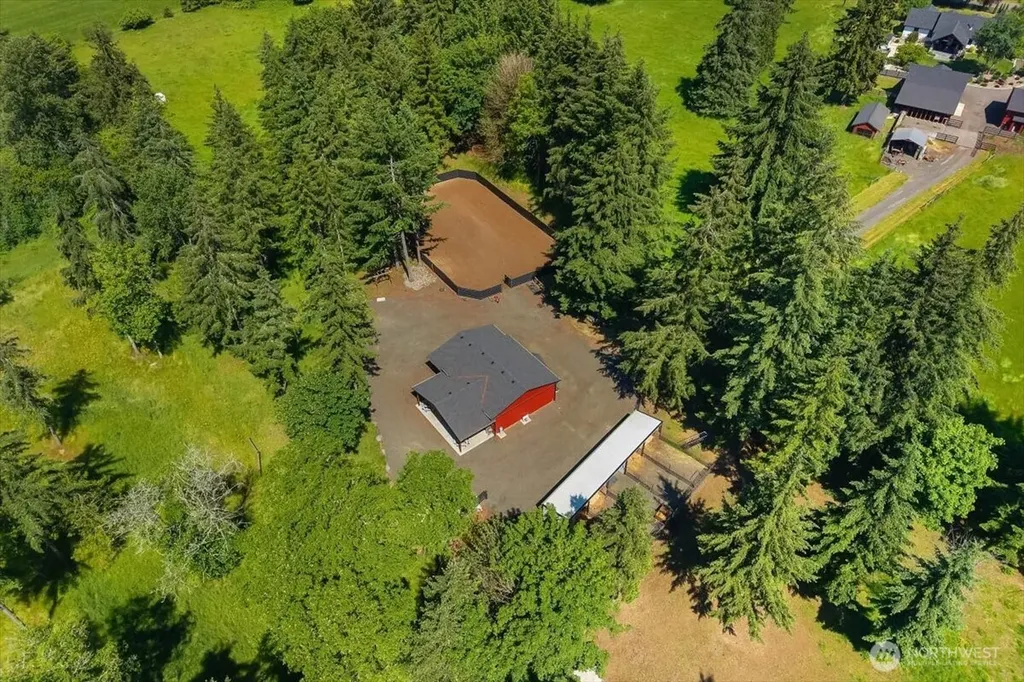 9835 James Road SW Rochester WA 98579