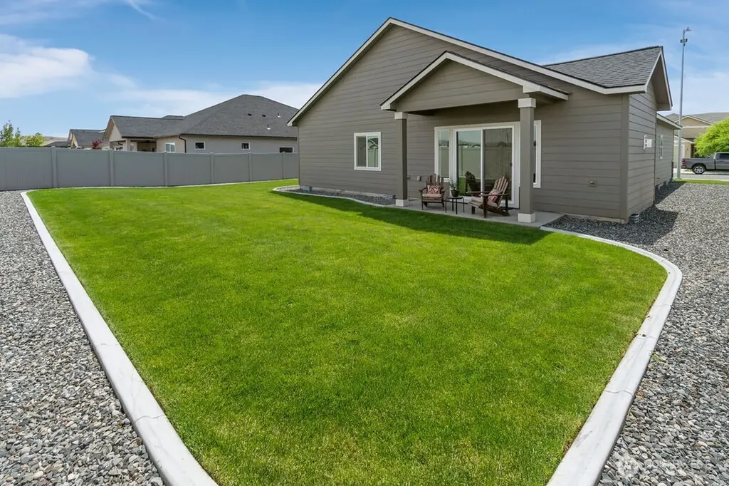 231 Schrute Road Prosser WA 99350