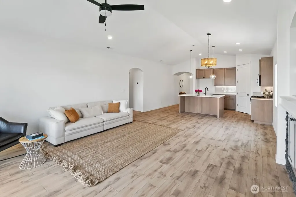 231 Schrute Road Prosser WA 99350