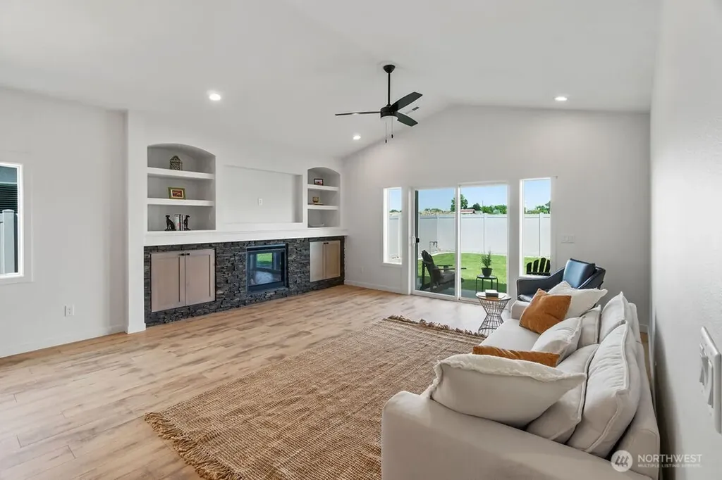 231 Schrute Road Prosser WA 99350