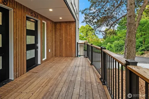 542 W Barrett Street Seattle WA 98109
