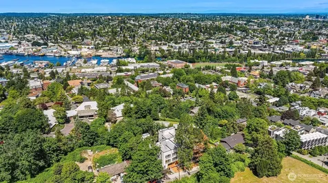 542 W Barrett Street Seattle WA 98109