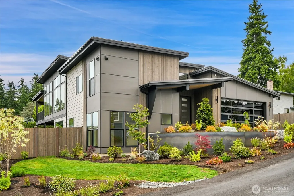 19124 94th Avenue W Edmonds WA 98020
