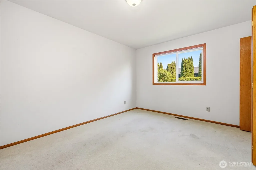 358 Cedar Drive Lynden WA 98264
