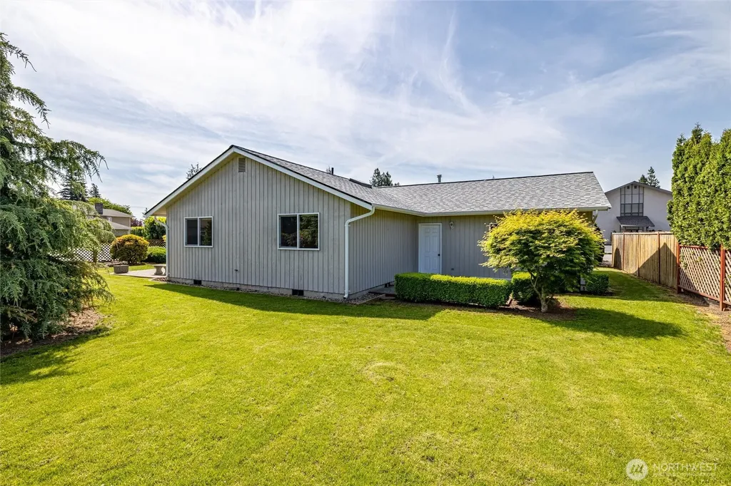 358 Cedar Drive Lynden WA 98264