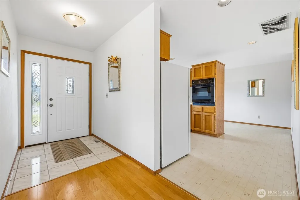 358 Cedar Drive Lynden WA 98264