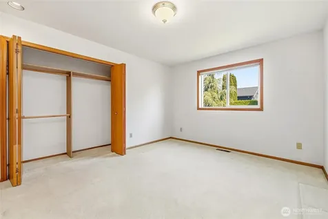 358 Cedar Drive Lynden WA 98264
