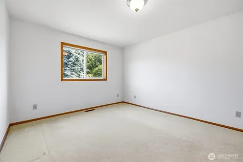 358 Cedar Drive Lynden WA 98264
