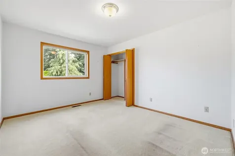 358 Cedar Drive Lynden WA 98264