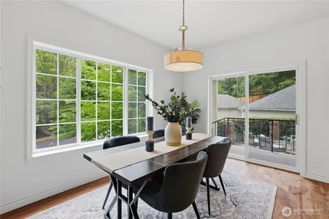 10909 Avondale Road NE Redmond WA 98052