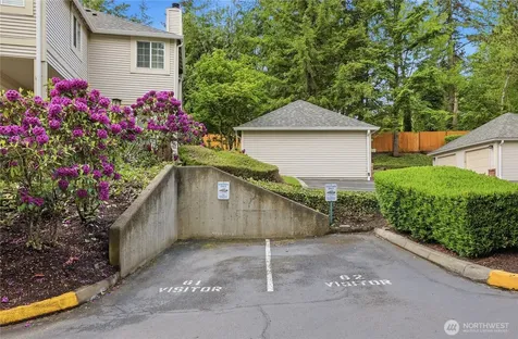 10909 Avondale Road NE Redmond WA 98052