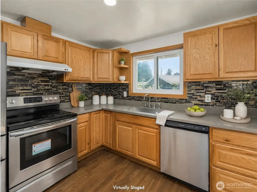 3319 S 249th Place Kent WA 98032