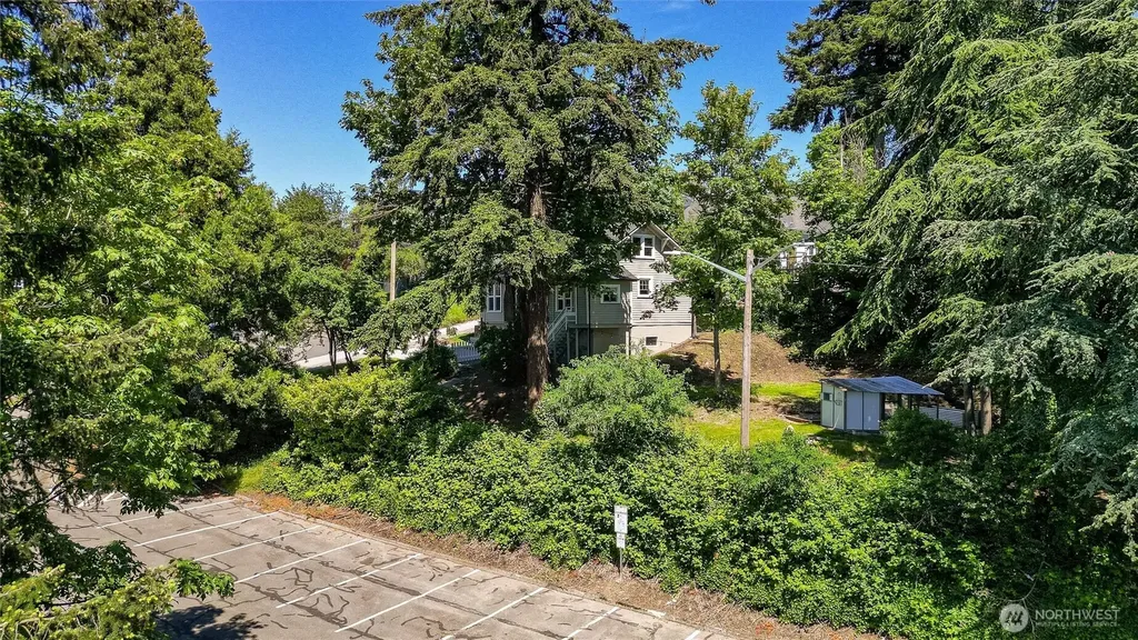 112 E Division Street Mount Vernon WA 98274