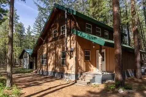 115 Lost River Road Mazama WA 98833