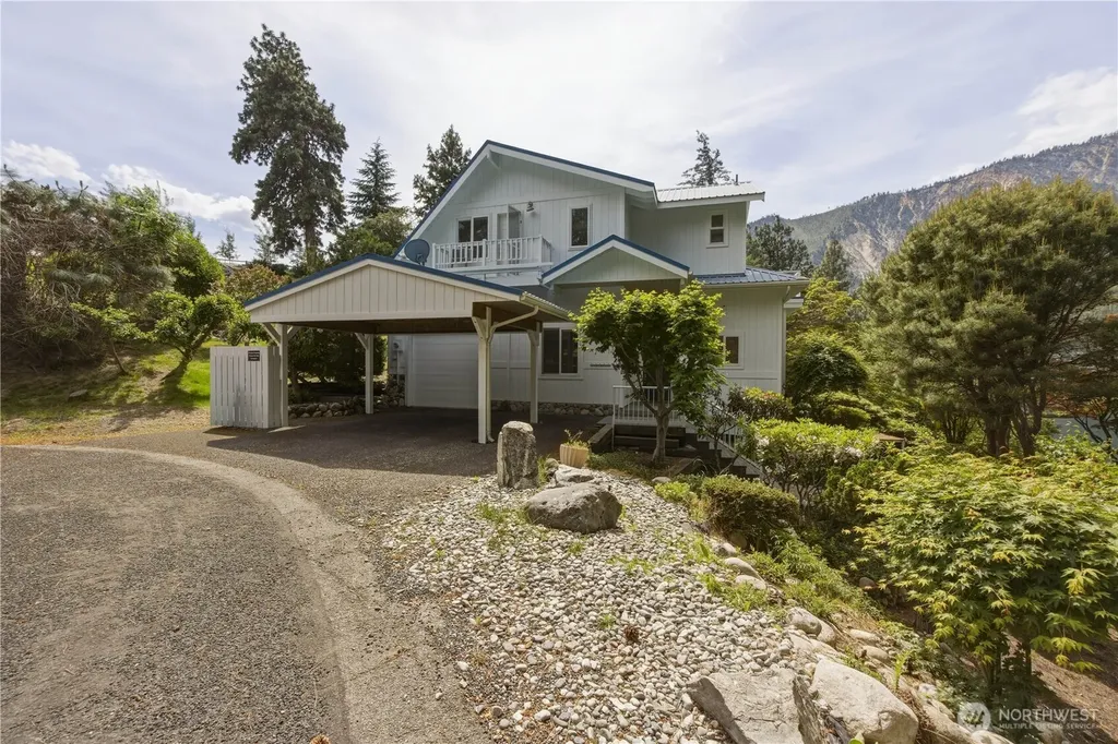 141 Sunset Place Manson WA 98831