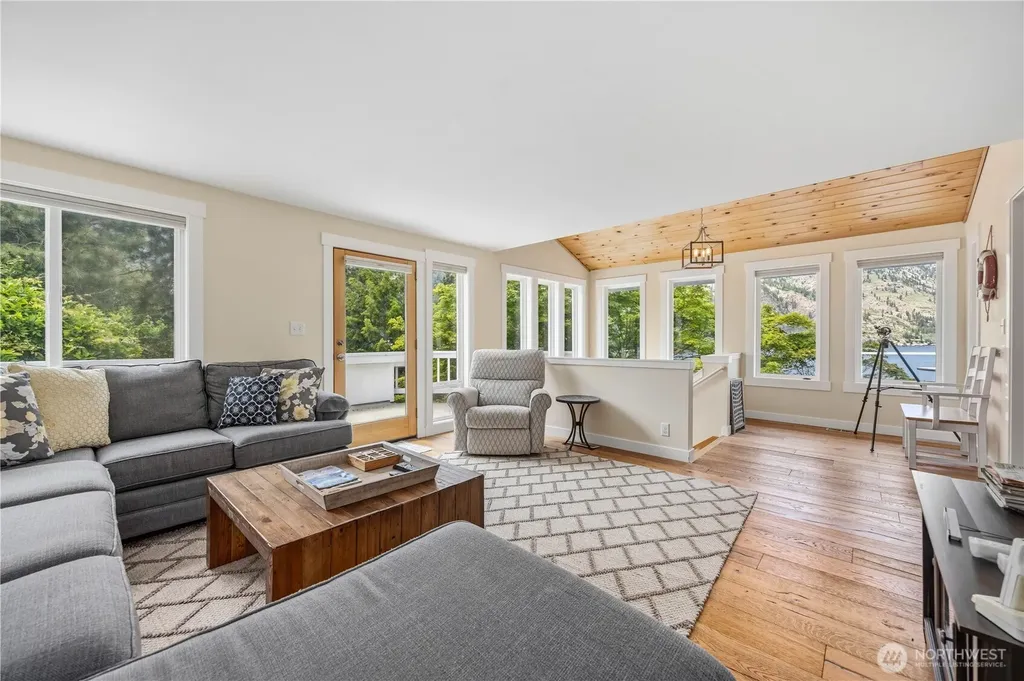 141 Sunset Place Manson WA 98831
