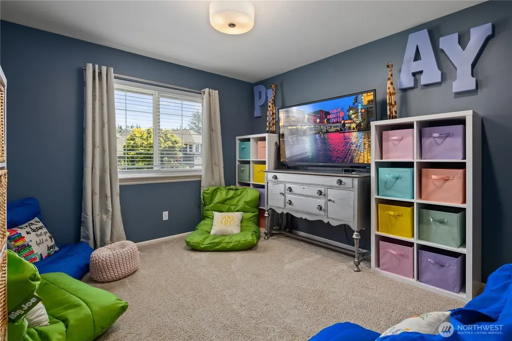 2615 201st Place SE Bothell WA 98012