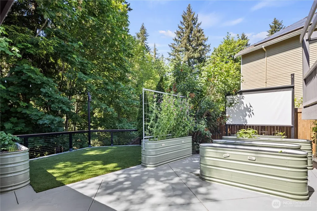 2615 201st Place SE Bothell WA 98012