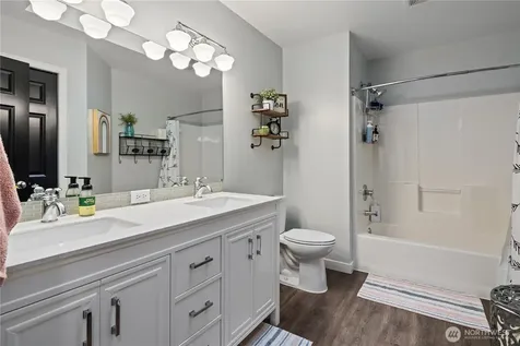 2615 201st Place SE Bothell WA 98012