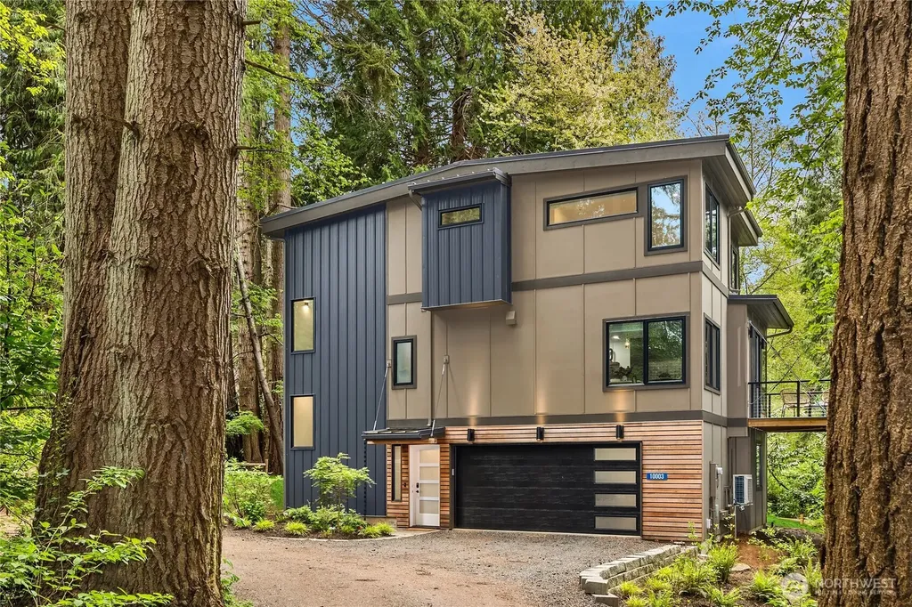 10003 Manitou Beach Drive NE Bainbridge Island WA 98110