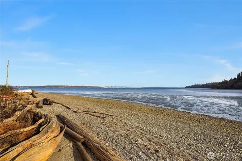 10003 Manitou Beach Drive NE Bainbridge Island WA 98110