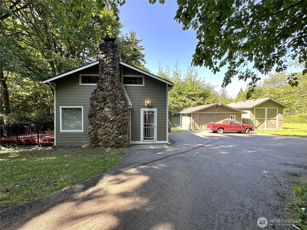 161 E Forest Drive Belfair WA 98528