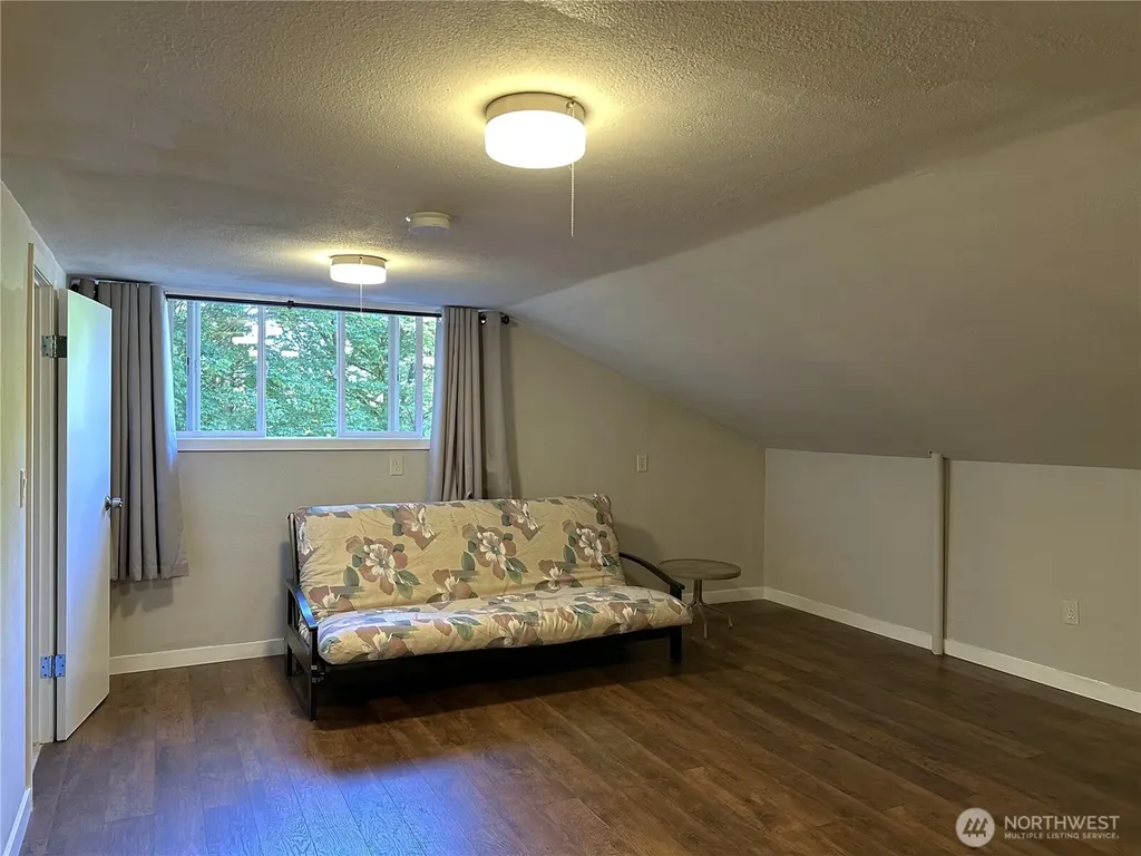 161 E Forest Drive Belfair WA 98528