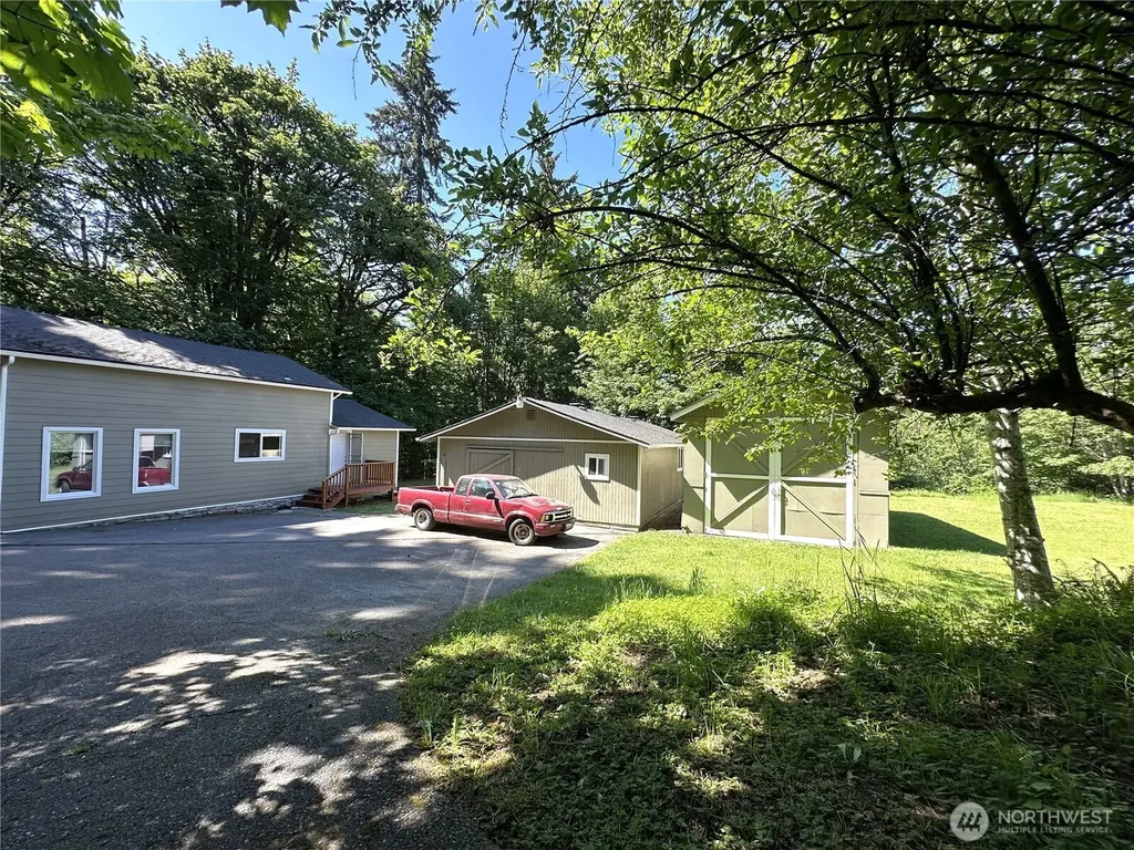161 E Forest Drive Belfair WA 98528
