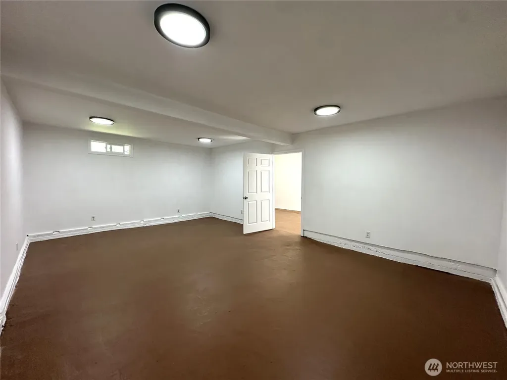 161 E Forest Drive Belfair WA 98528