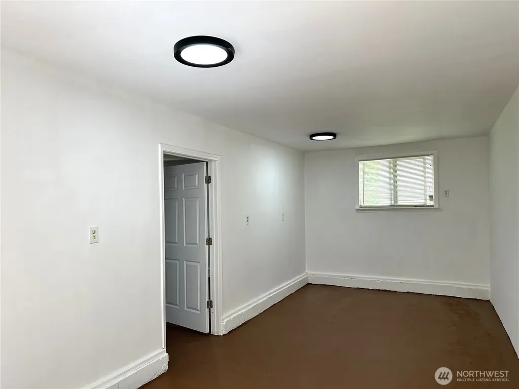 161 E Forest Drive Belfair WA 98528