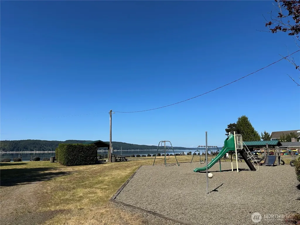 161 E Forest Drive Belfair WA 98528