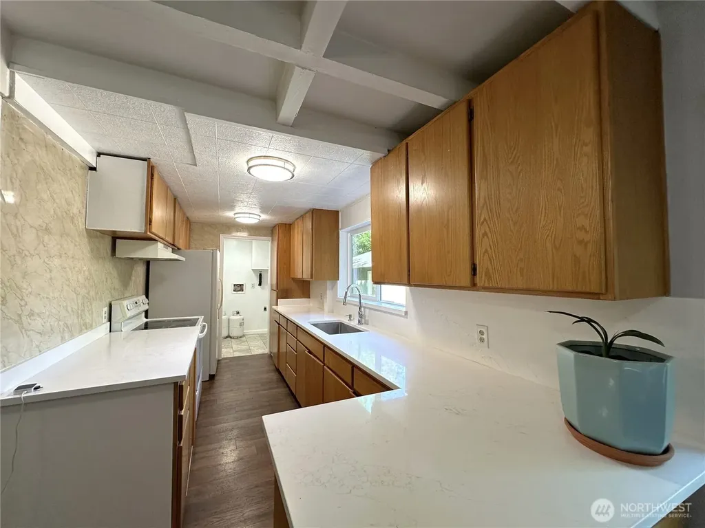 161 E Forest Drive Belfair WA 98528