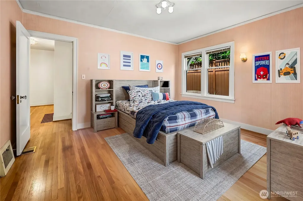 2654 Dravus Street Seattle WA 98199