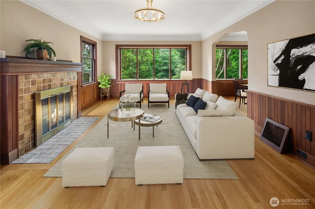 2654 Dravus Street Seattle WA 98199