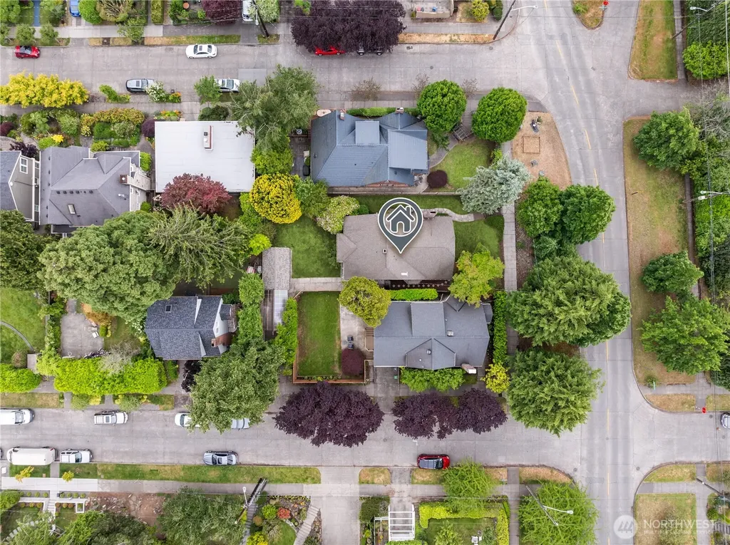2654 Dravus Street Seattle WA 98199