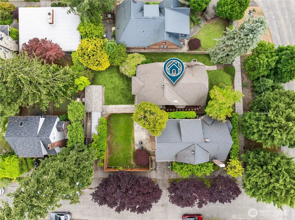 2654 Dravus Street Seattle WA 98199