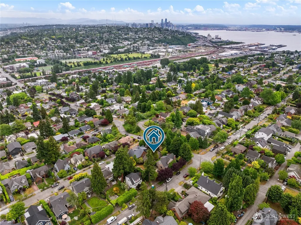 2654 Dravus Street Seattle WA 98199