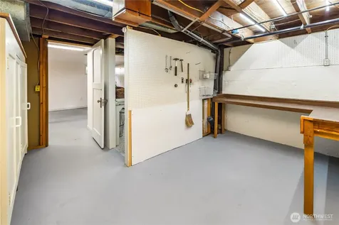 2654 Dravus Street Seattle WA 98199