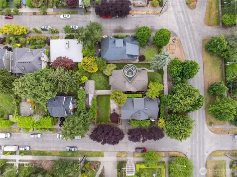 2654 Dravus Street Seattle WA 98199