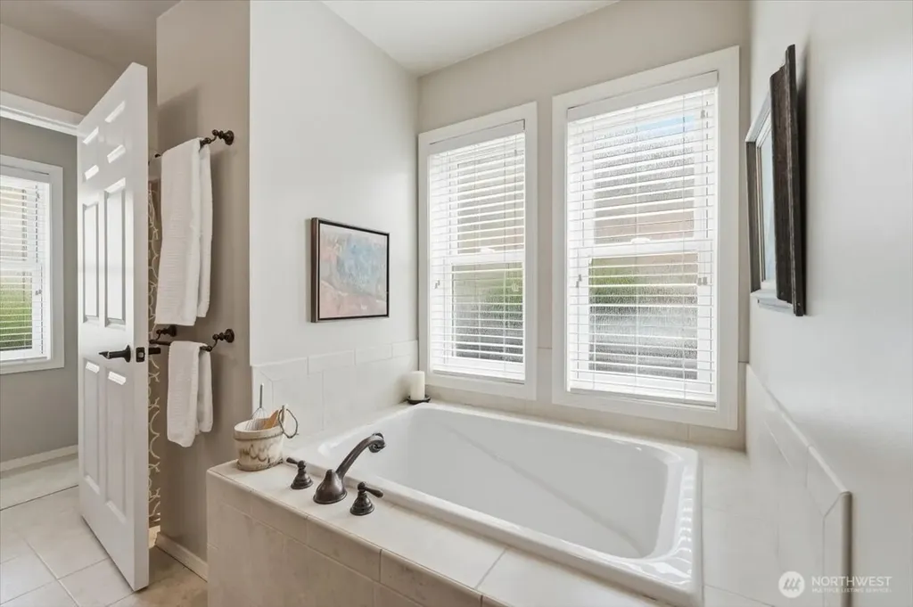 345 Orchard View Drive Chelan WA 98816