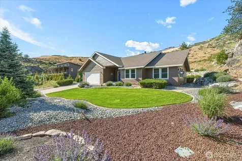 345 Orchard View Drive Chelan WA 98816