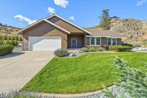 345 Orchard View Drive Chelan WA 98816